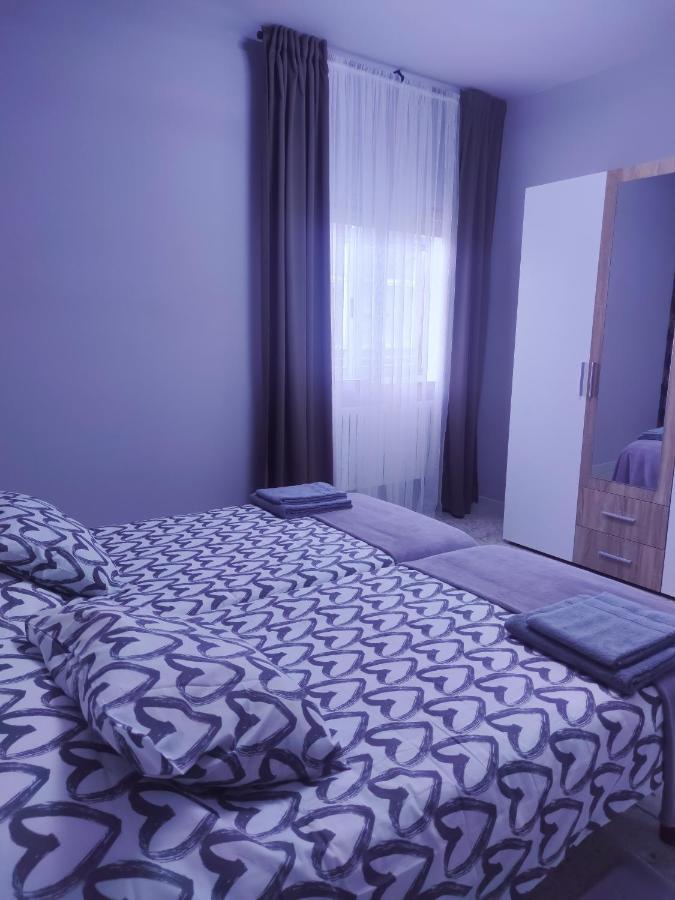 Апартаменти Vivienda Turistica Mou Арсуа Екстер'єр фото